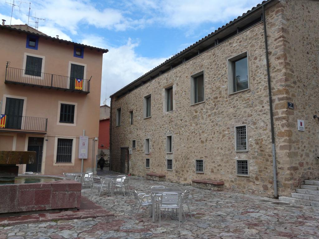 Apartaments Sant Miquel Sant Joan de les Abadesses Exterior photo